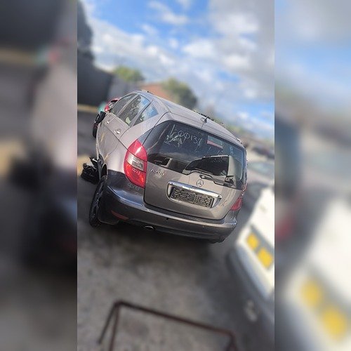Mercedes Benz A200