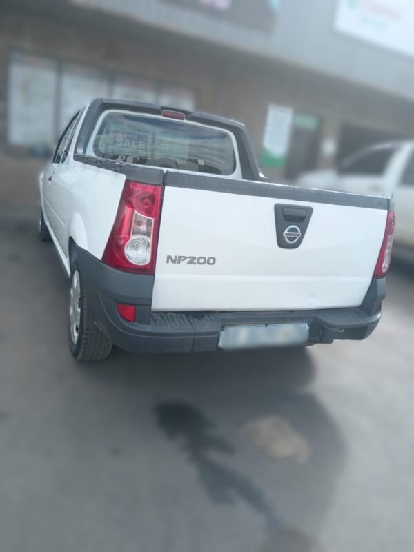 Nissan NP200 1.6