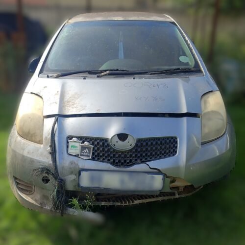 Toyota Yaris 2kr 05 slvr 00248 Front Toyota Yaris
