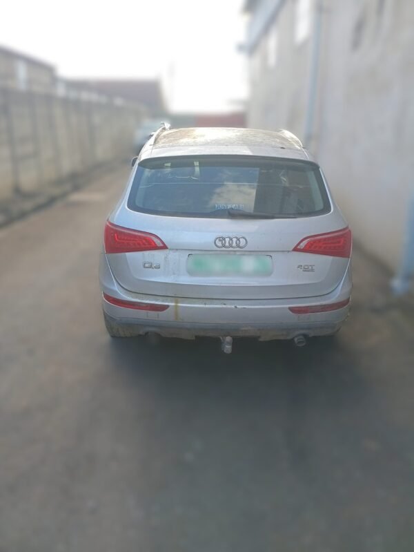 Audi Q5 2012 2.0Tsi Rear